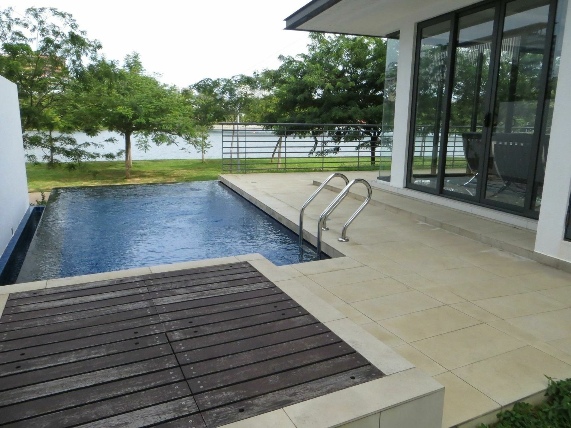 Holiday Homes Putrajaya - Dwiputra Luaran gambar